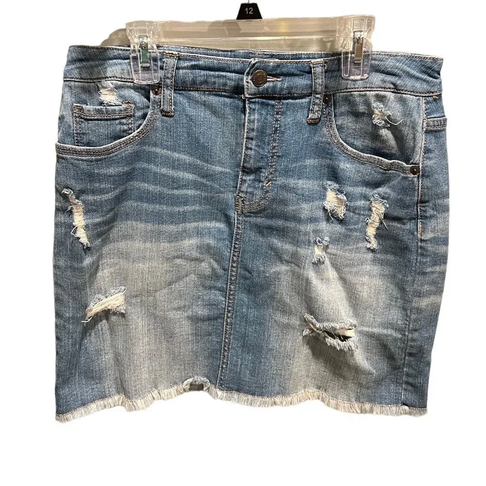 Mossimo Supply Co medium‎ wash distressed denim mini skirt size 8
